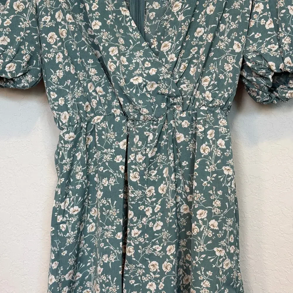 Women's Nasty Gal‎ Sage Green Floral Puff Sleeve Romper Size 4 NEW - Picture 4 of 10
